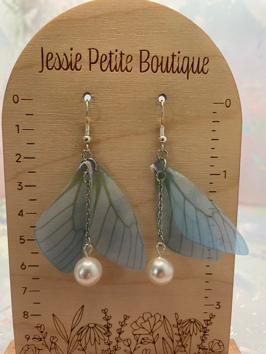 Boucles d’oreilles pendantes ailes de papillon avec billes
