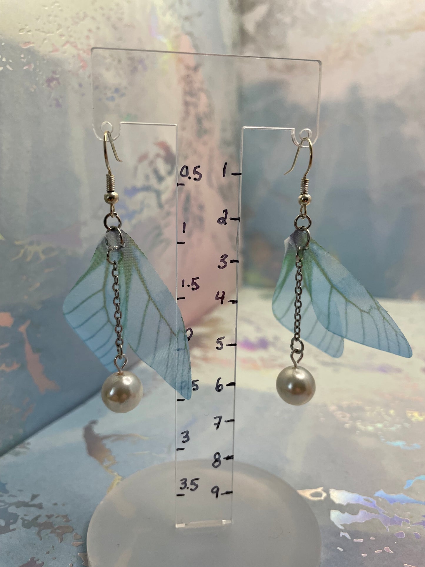 Boucles d’oreilles pendantes ailes de papillon avec billes