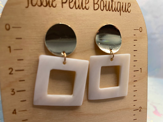 Boucles d’oreilles carrées en coquillage-Sans Nickel