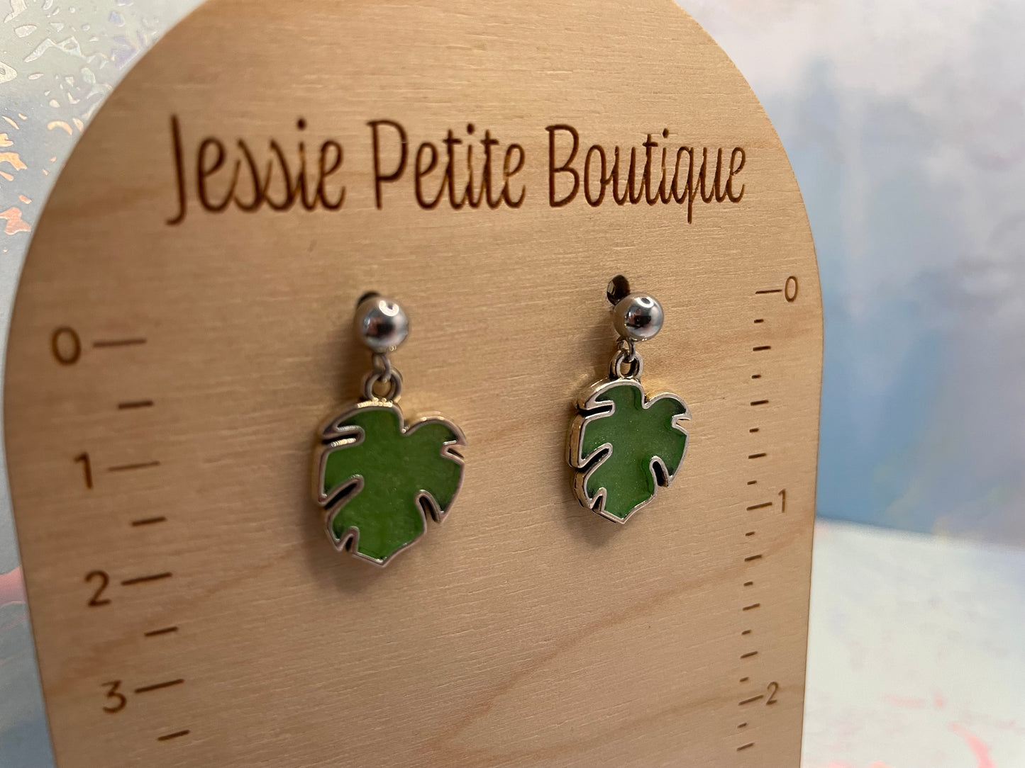Monstera Leaf Dangle Earrings – Nickel Free