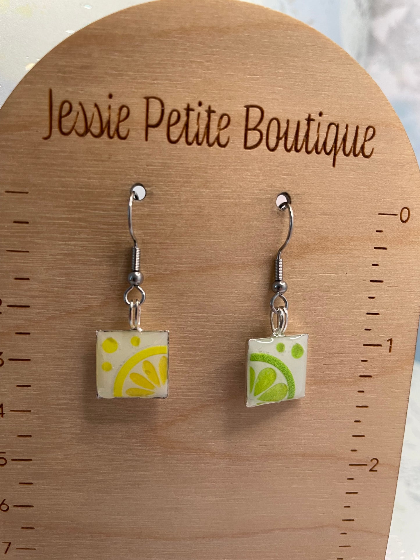 Boucles d’oreilles carrées citron/lime en résine-Acier Inoxydable