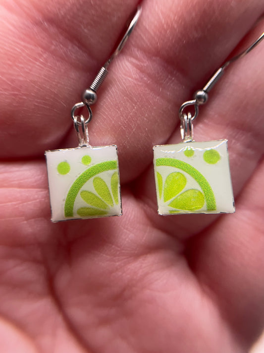 Boucles d’oreilles carrées citron/lime en résine-Acier Inoxydable