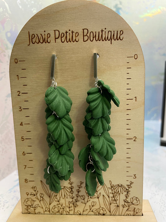 Boucles d'oreilles pendantes 9cm feuille d'argile verte