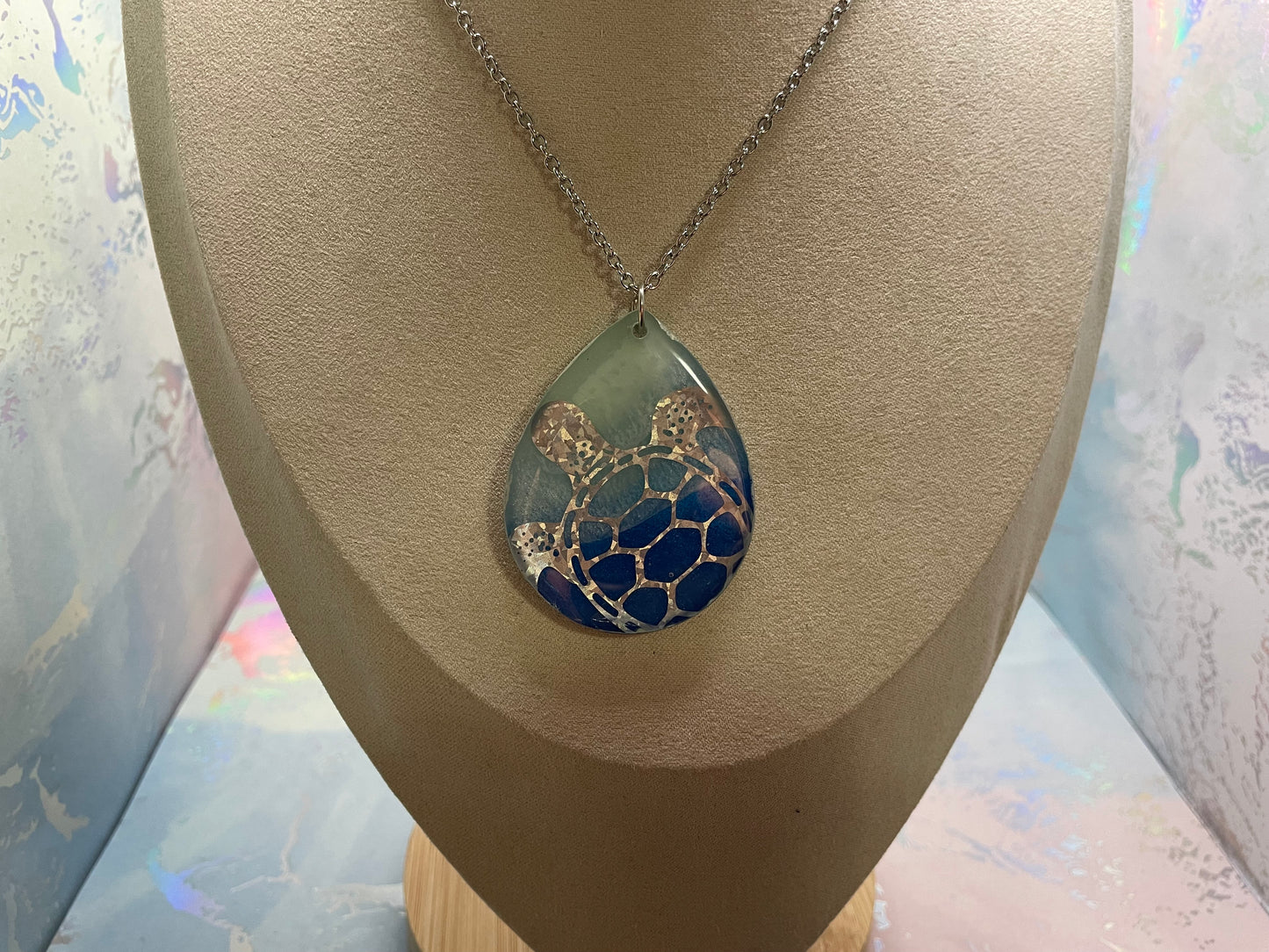 Collier goutte marine