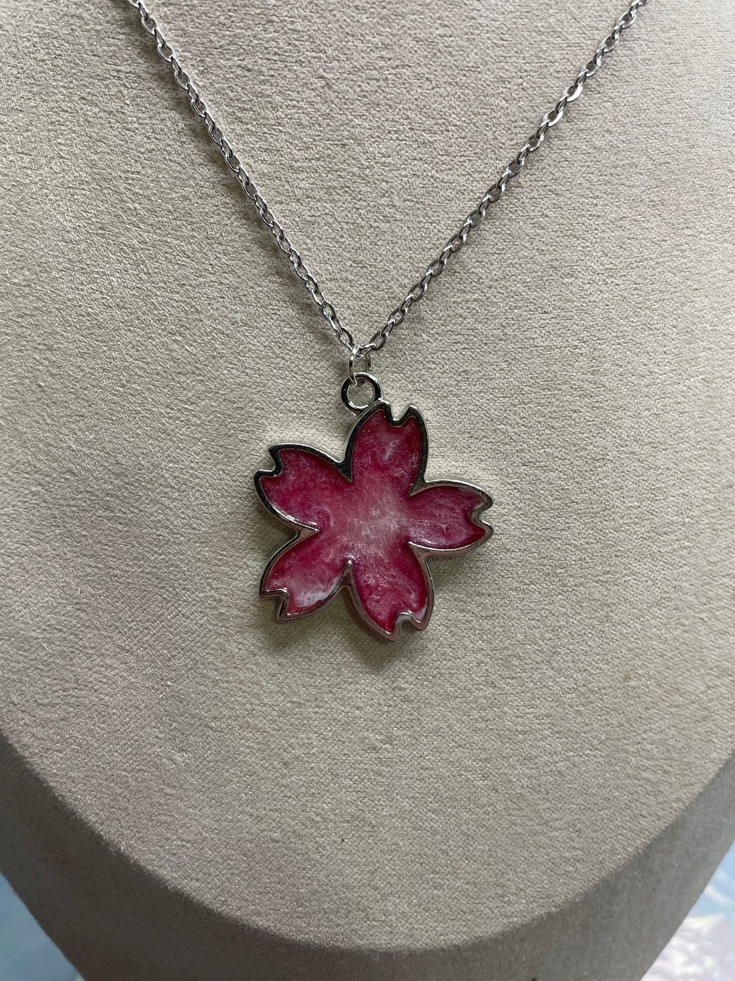 Collier Pendentif Fleur de Cerisier 