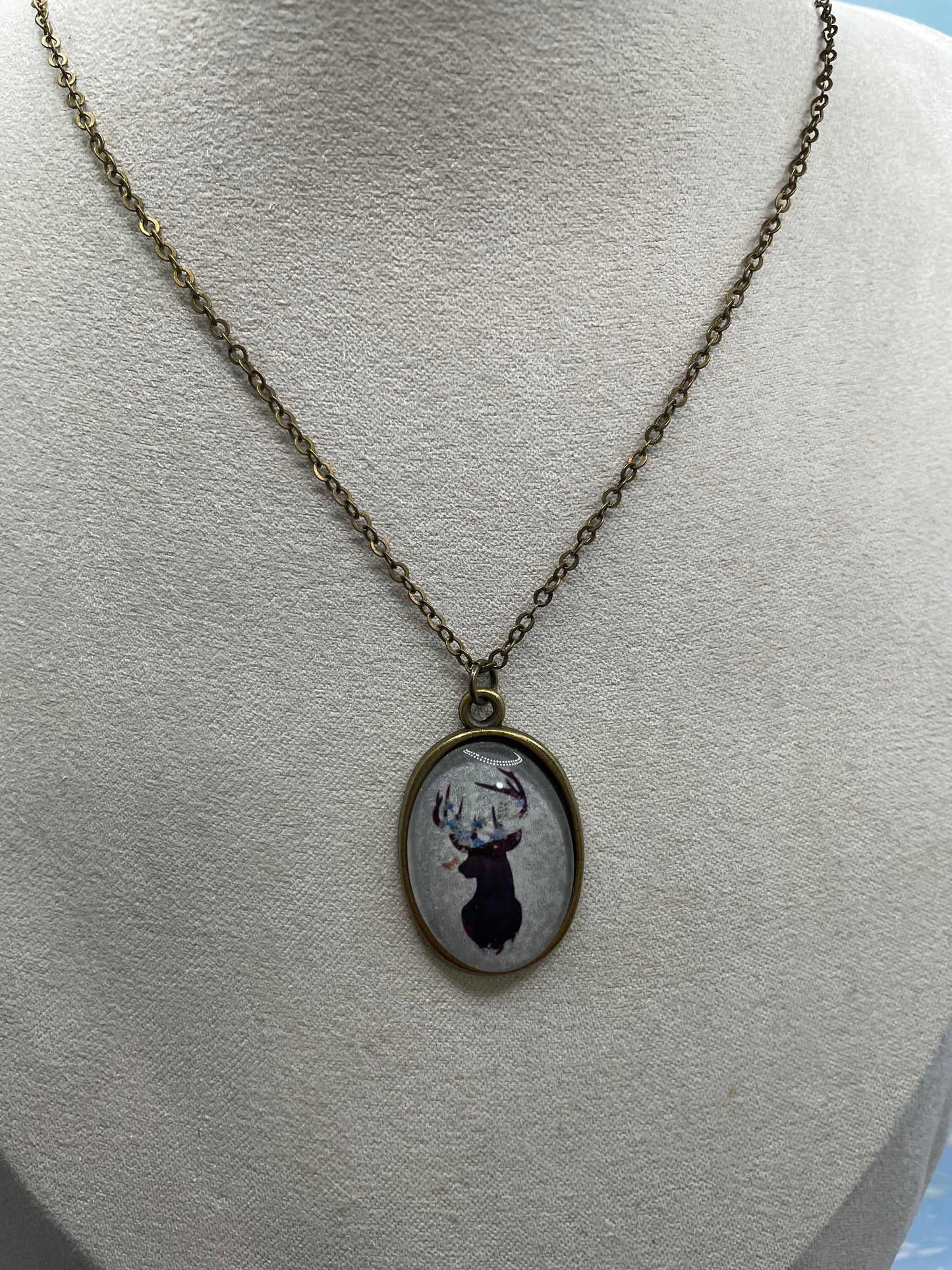 Collier Cabochon Bronze Chevreuil