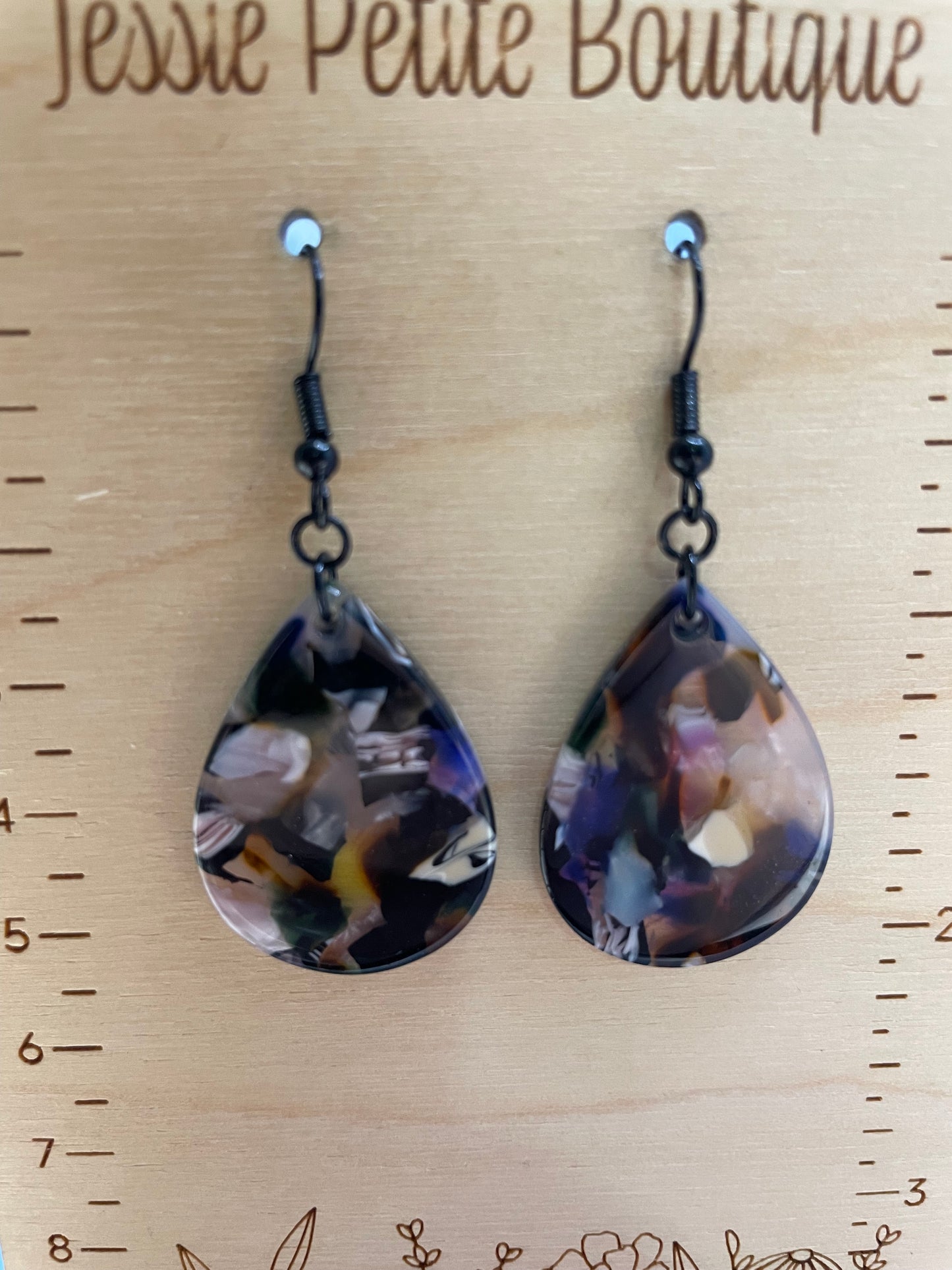 Boucles d'oreilles goutte acrylique multicolore