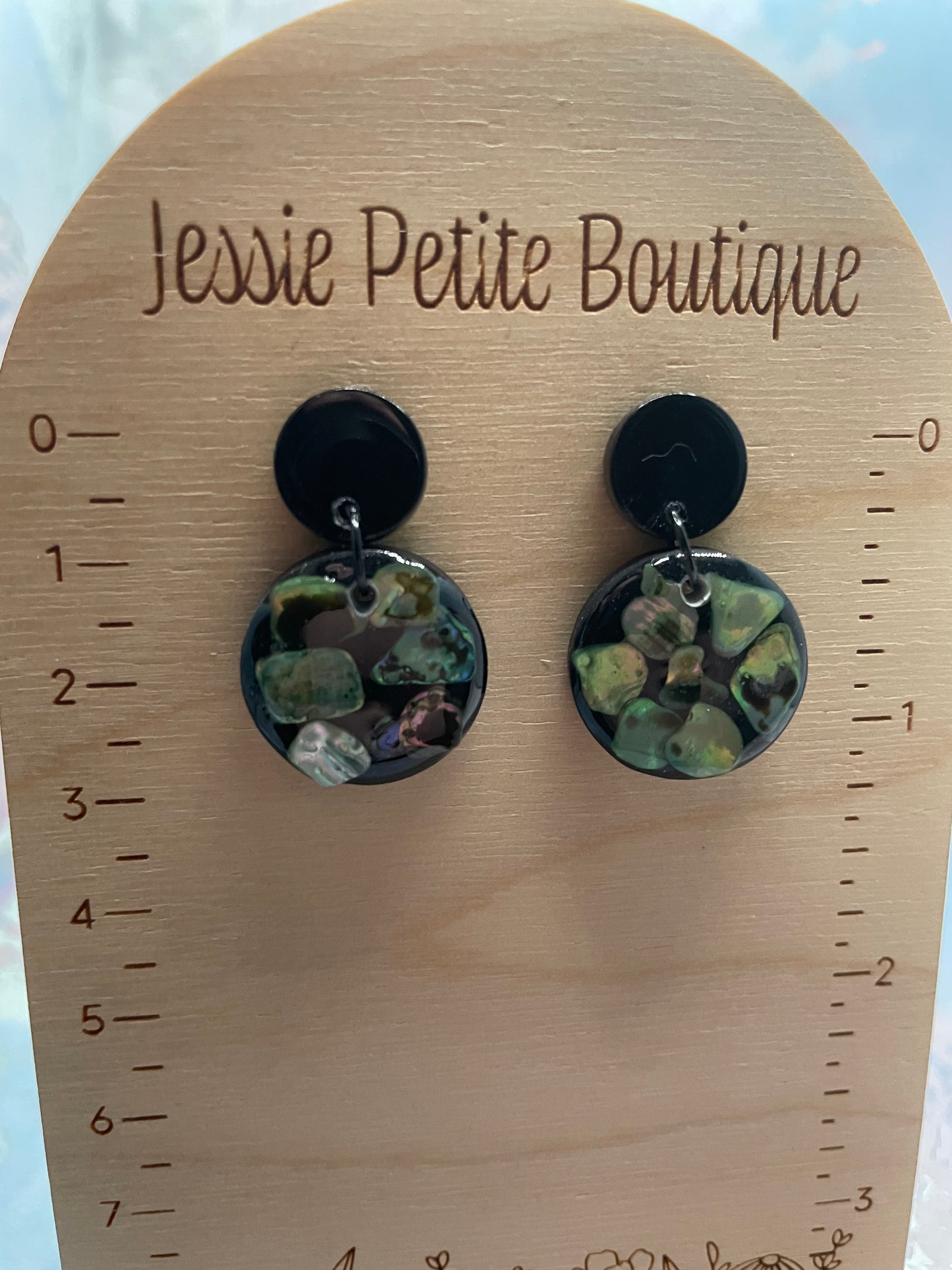 Green Shell Mosaic Round Earrings