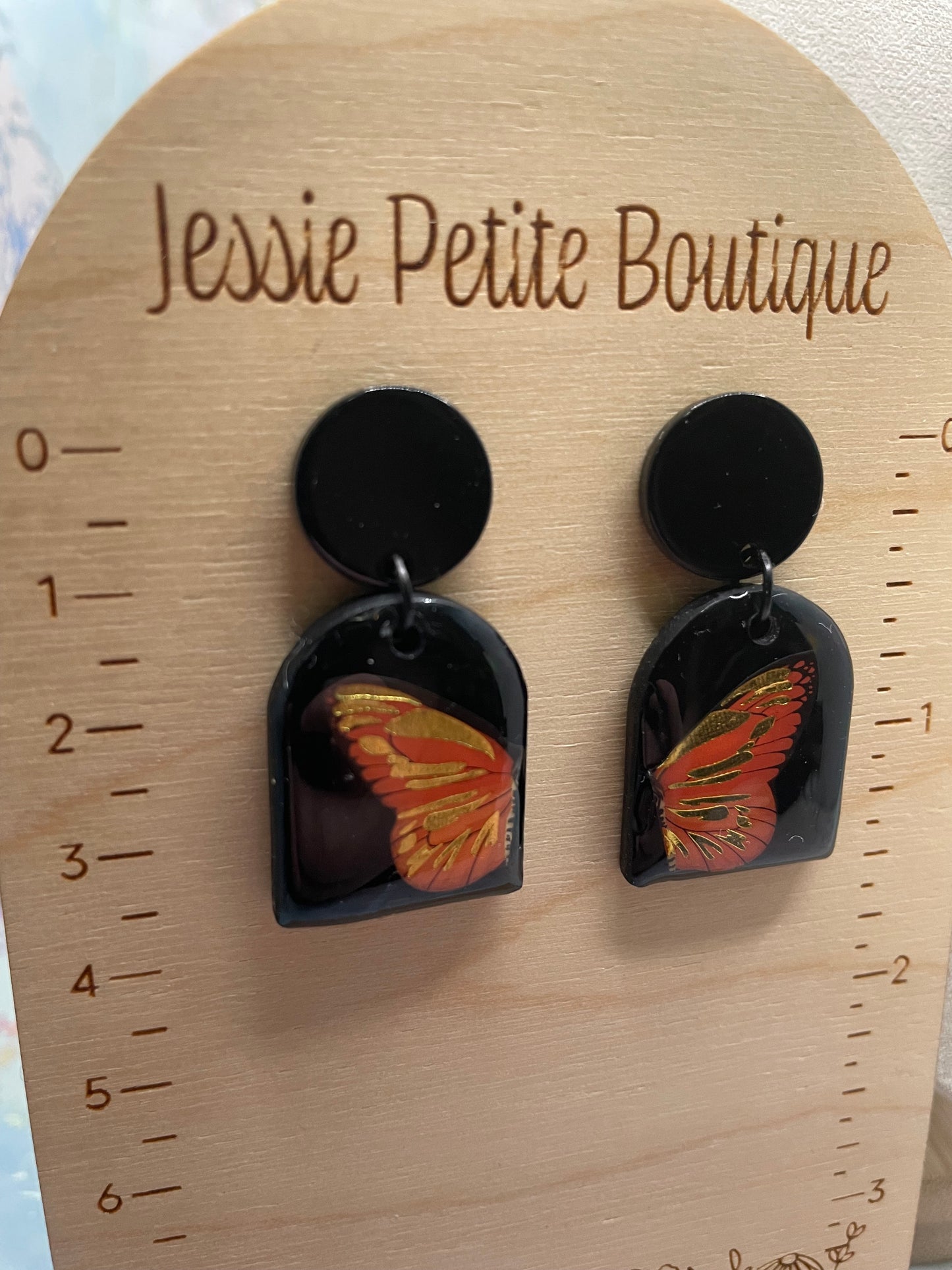 Orange Butterfly Arch Set