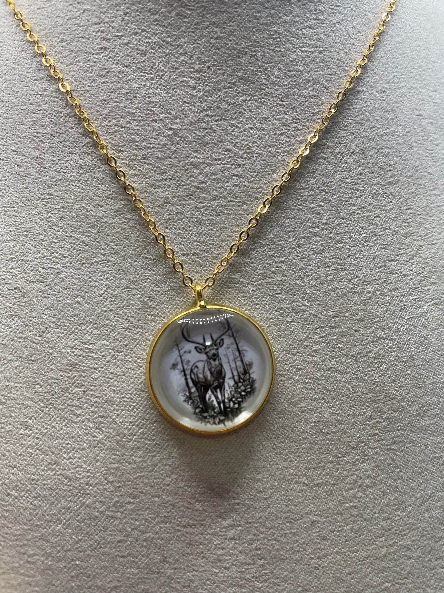 Gold Bezel Wildlife SET