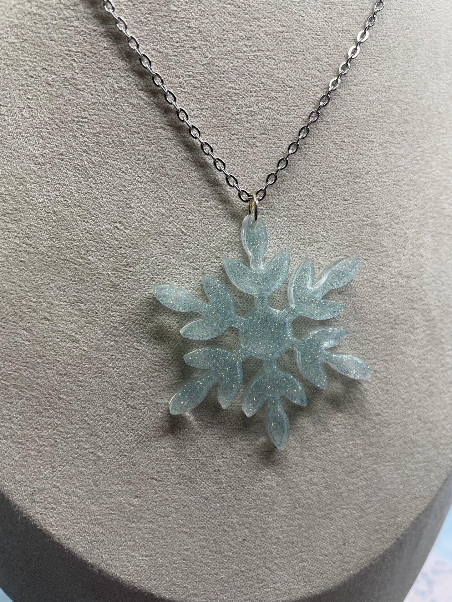 Collier Flocon de Neige Bleu Transparent Scintillant