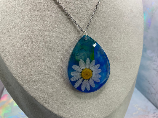 Ocean Daisy Teardrop Resin Necklace