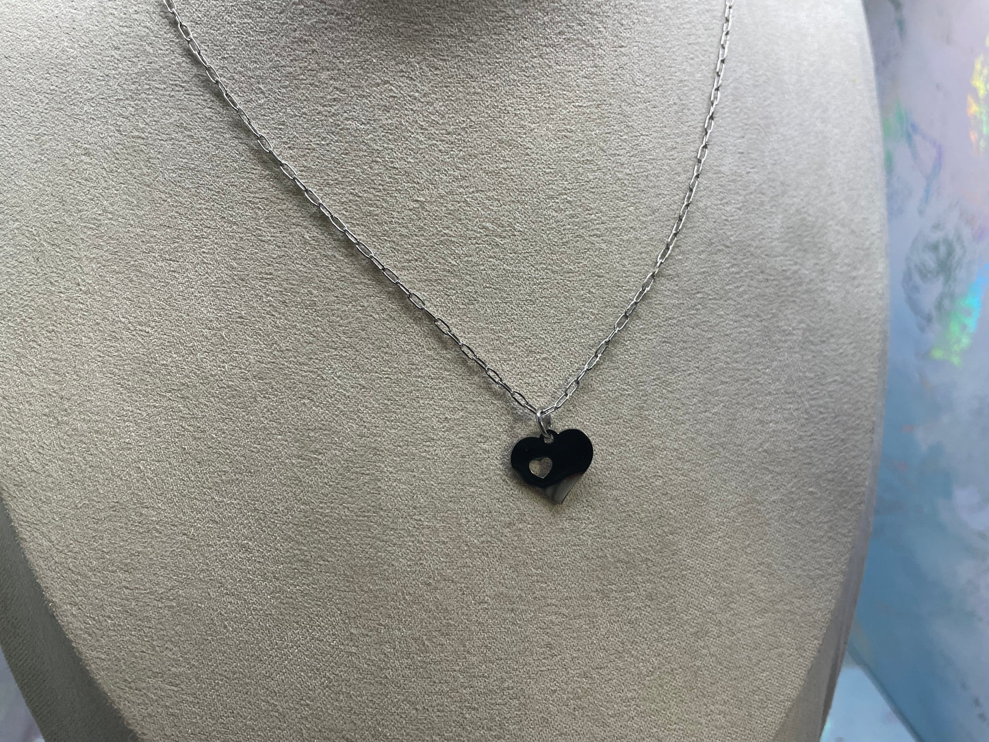 Minimalist Stainless Steel Open Heart Necklace – Delicate Heart Pendant Necklace