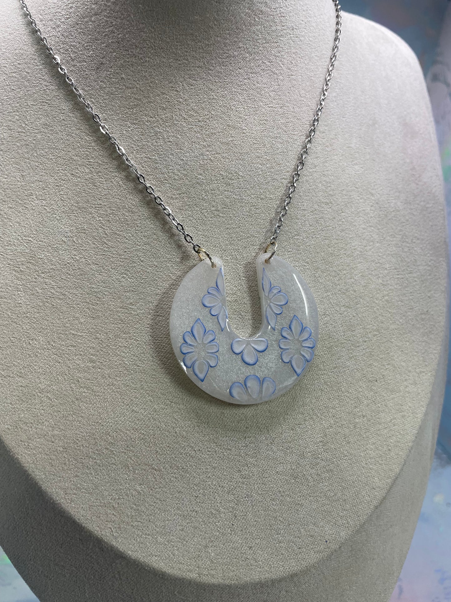 Blue & White Floral Crescent Necklace – Resin Statement Pendant Necklace | Elegant Handmade Floral Jewelry