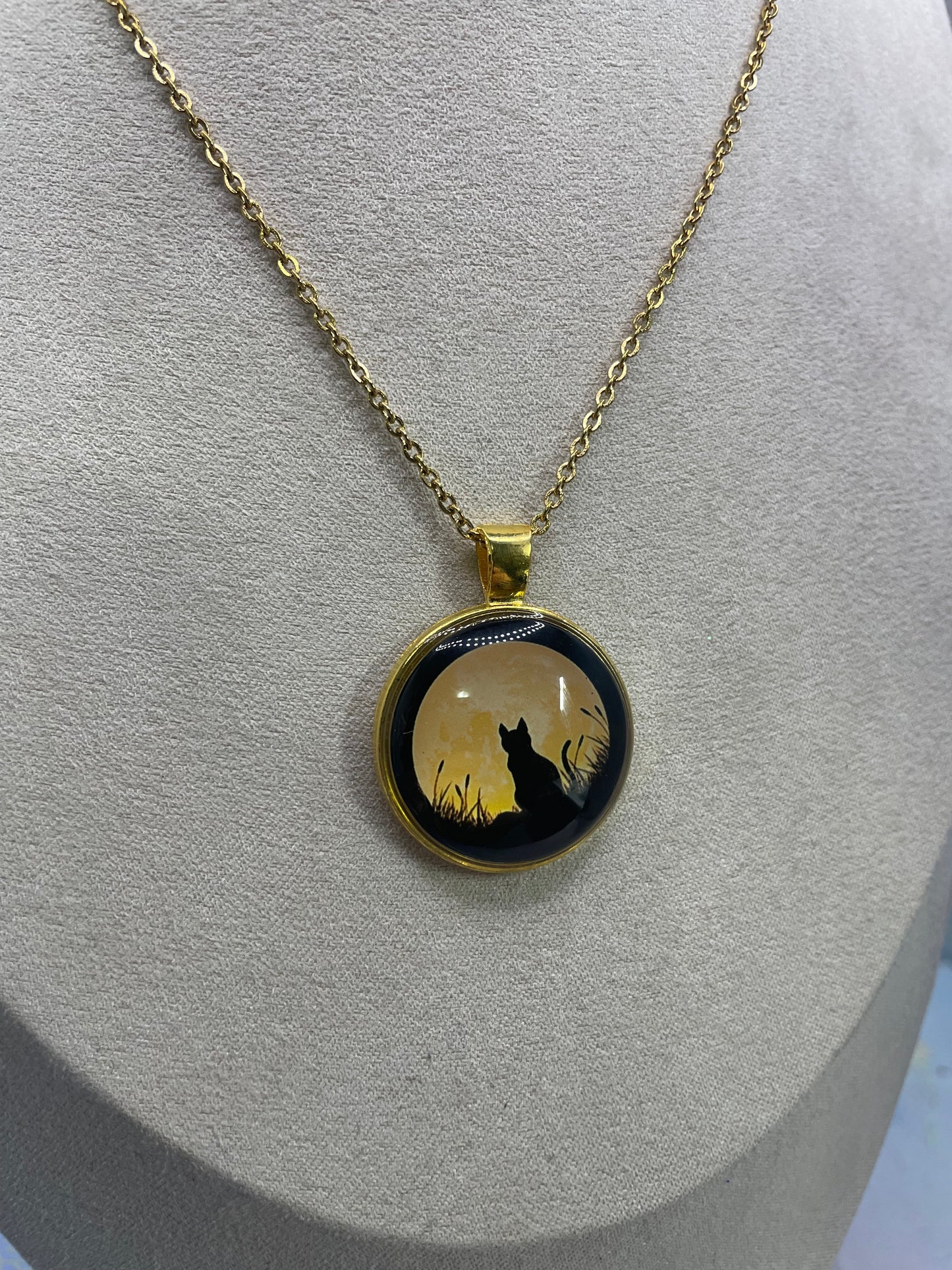 Black Cat Moon Necklace – Gold Moon Cat Necklace