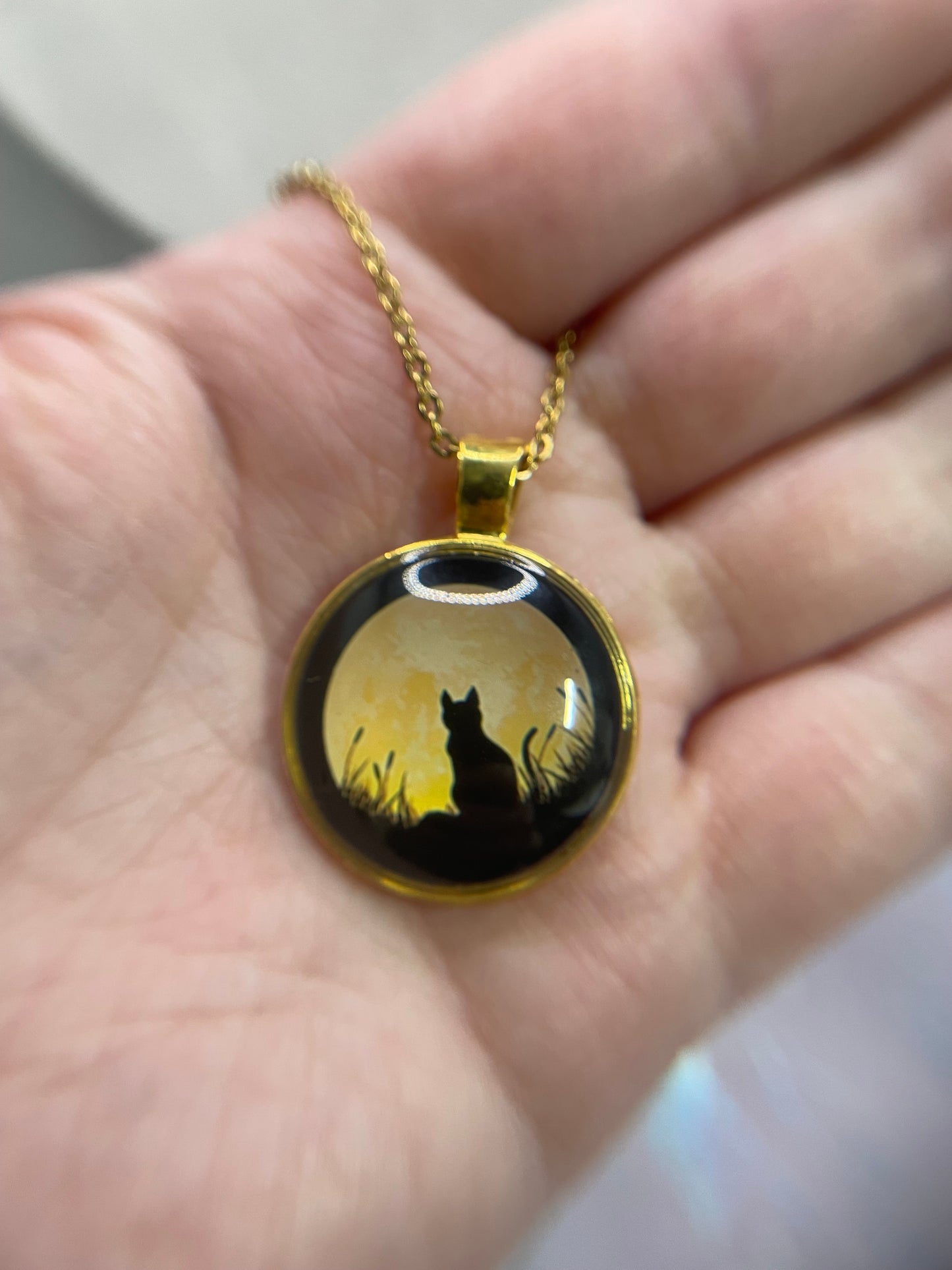 Black Cat Moon Necklace – Gold Moon Cat Necklace