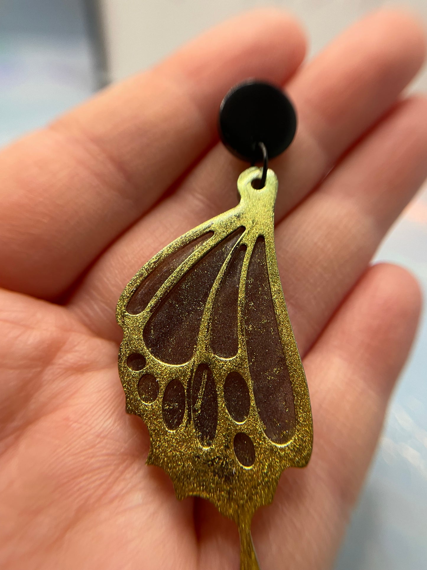 Boucles d'oreilles ailes de papillon vertes et noires -Sans nickel