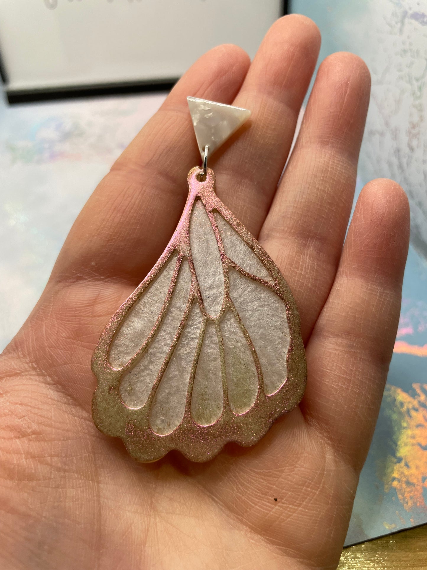 Boucles d'oreilles ailes de papillon champagne - Sans nickel