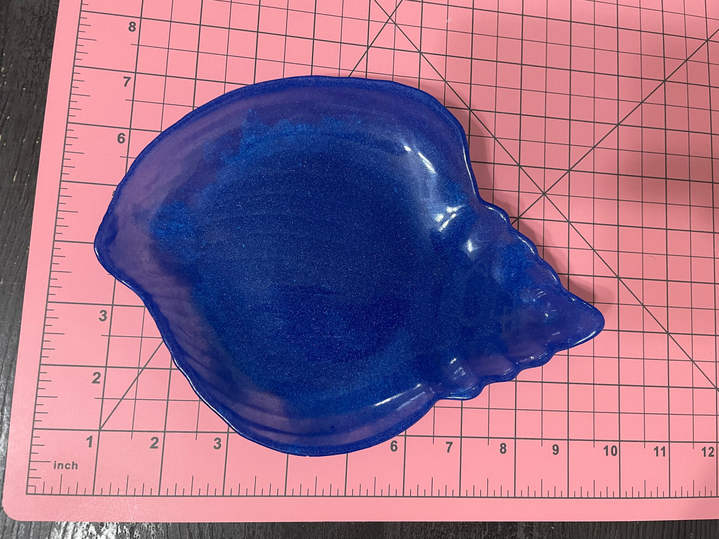 Large Resin Shell Dish – Trinket & Jewelry Holder 🐚✨
