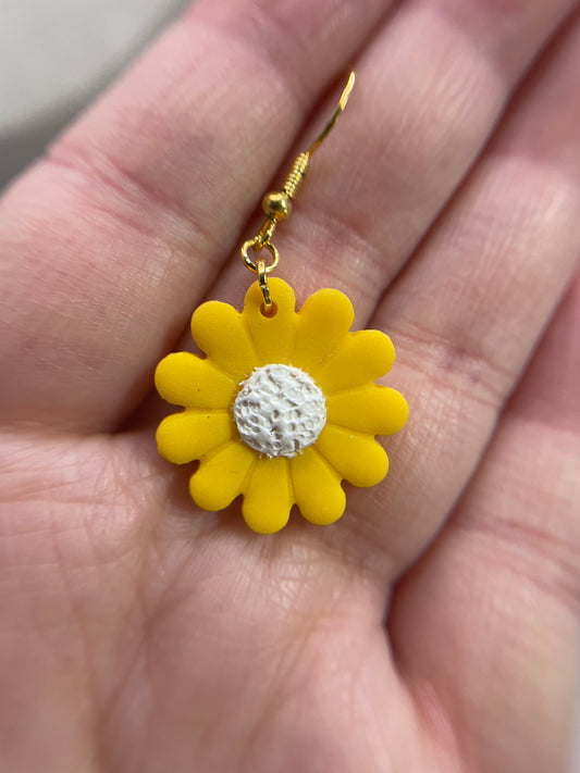 Sunny Yellow Daisy Flower Earrings