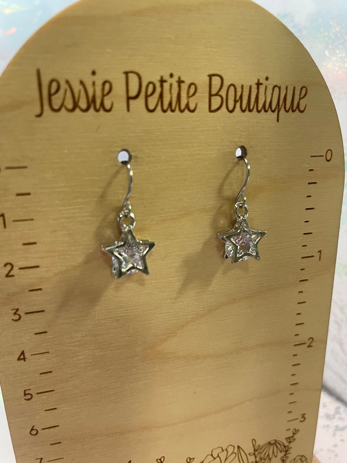 Boucles d’oreilles étoile argentée CZ – Boucles délicates avec étoile cristal en acier inoxydable