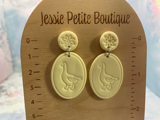 Duck Cameo Oval Polymer Clay Stud Earrings – Vintage Floral Statement Earrings
