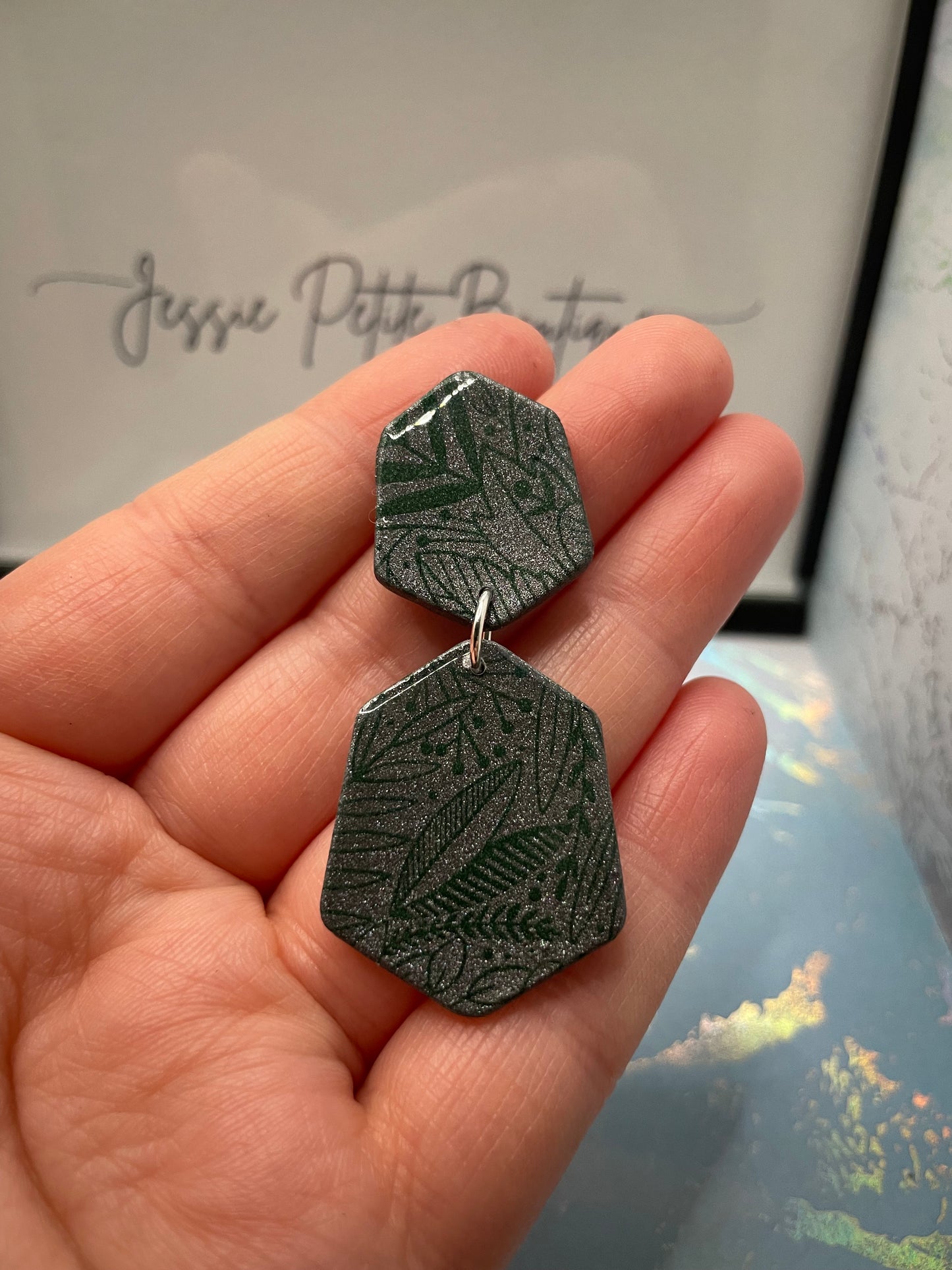 Taylor : feuillage vert sur argile grise - Sans nickel