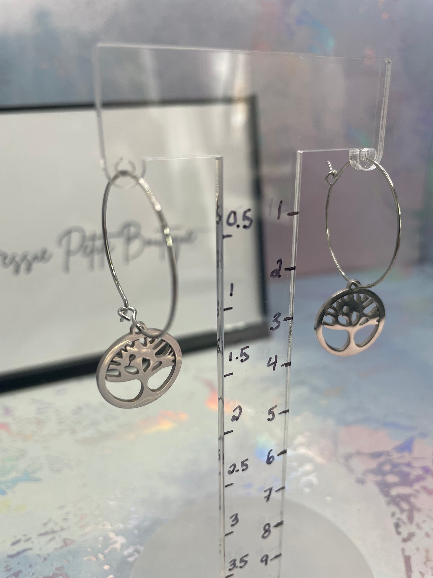 Boucles d’oreilles créoles arbre de vie argent – Acier inoxydable minimaliste