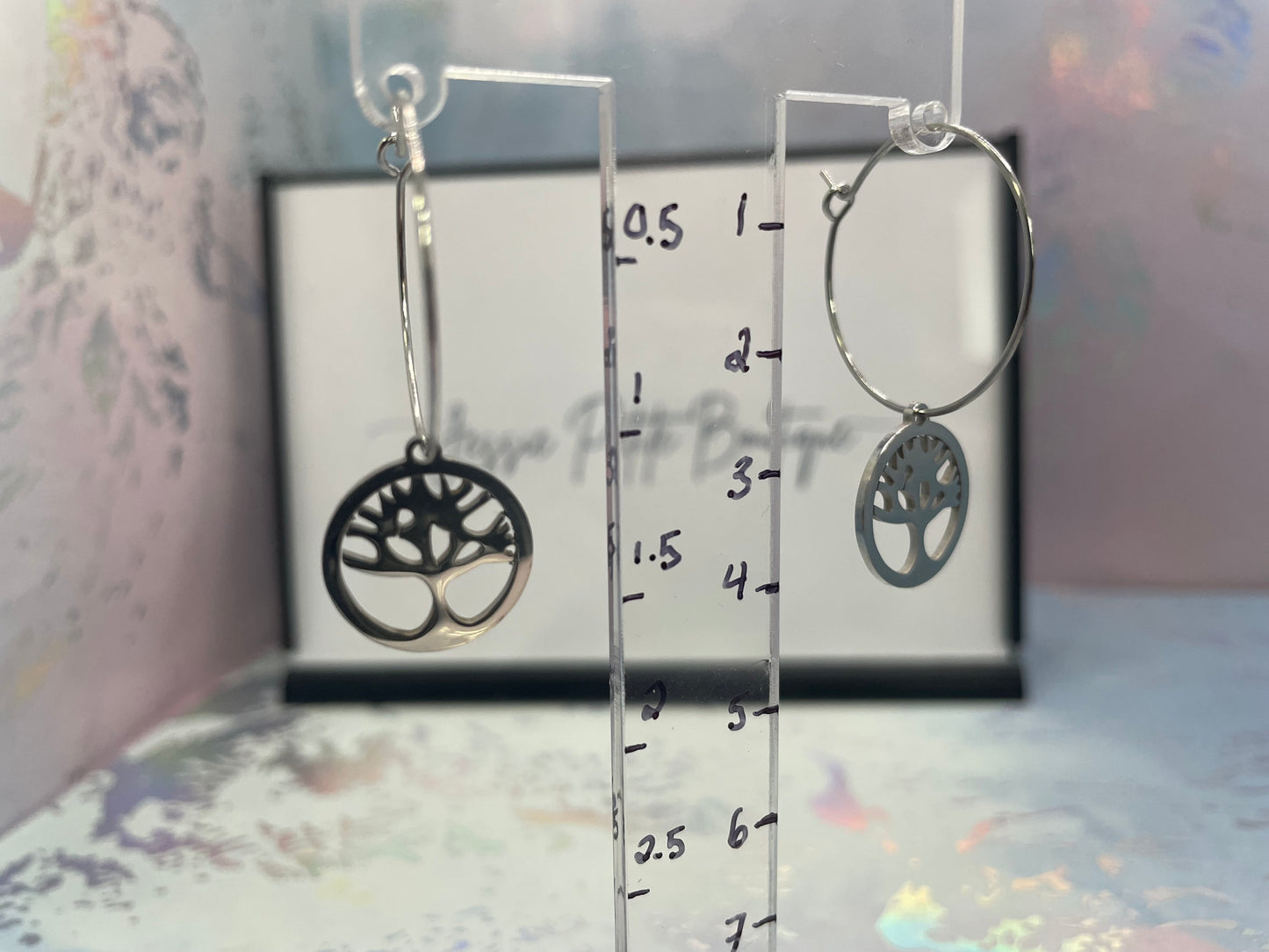Boucles d’oreilles créoles arbre de vie argent – Acier inoxydable minimaliste