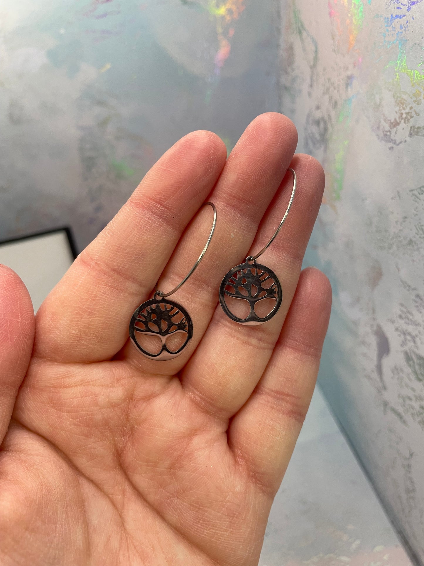 Boucles d’oreilles créoles arbre de vie argent – Acier inoxydable minimaliste