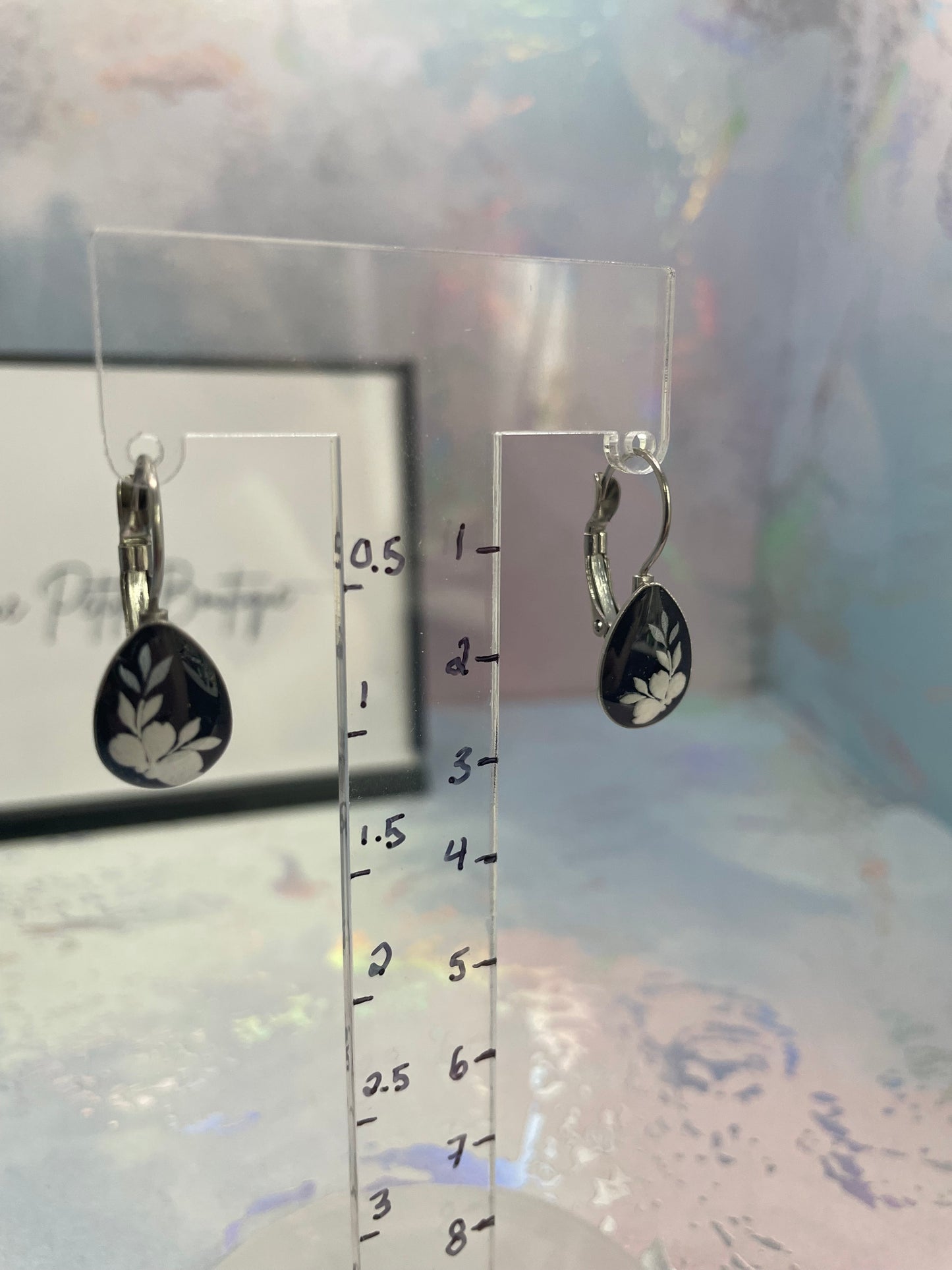 Midnight Blue Floral Teardrop Earrings – White Flower Resin Cabochon Lever Back