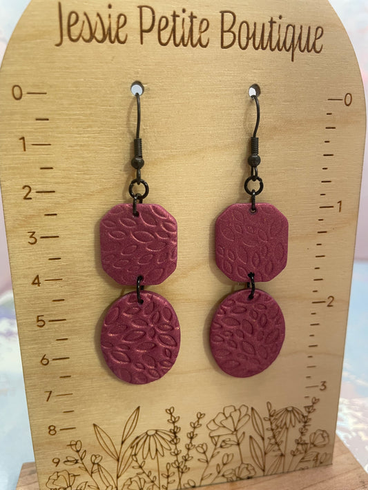 Boucles d’oreilles Shayna rouge vin texturées