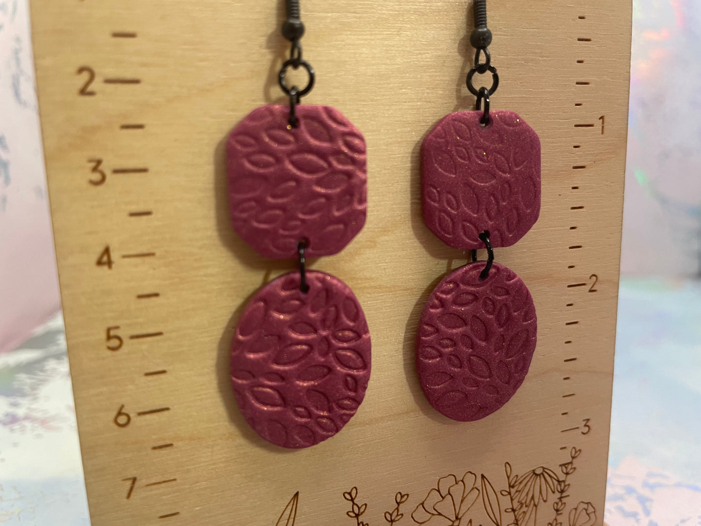Boucles d’oreilles Shayna rouge vin texturées