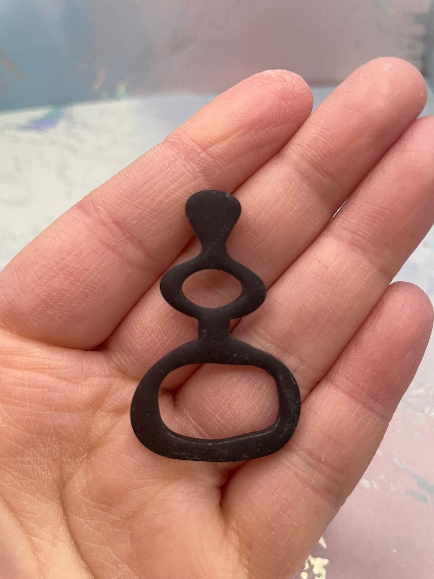 Boucles d’oreilles lanternes abstraites noires en argile polymère