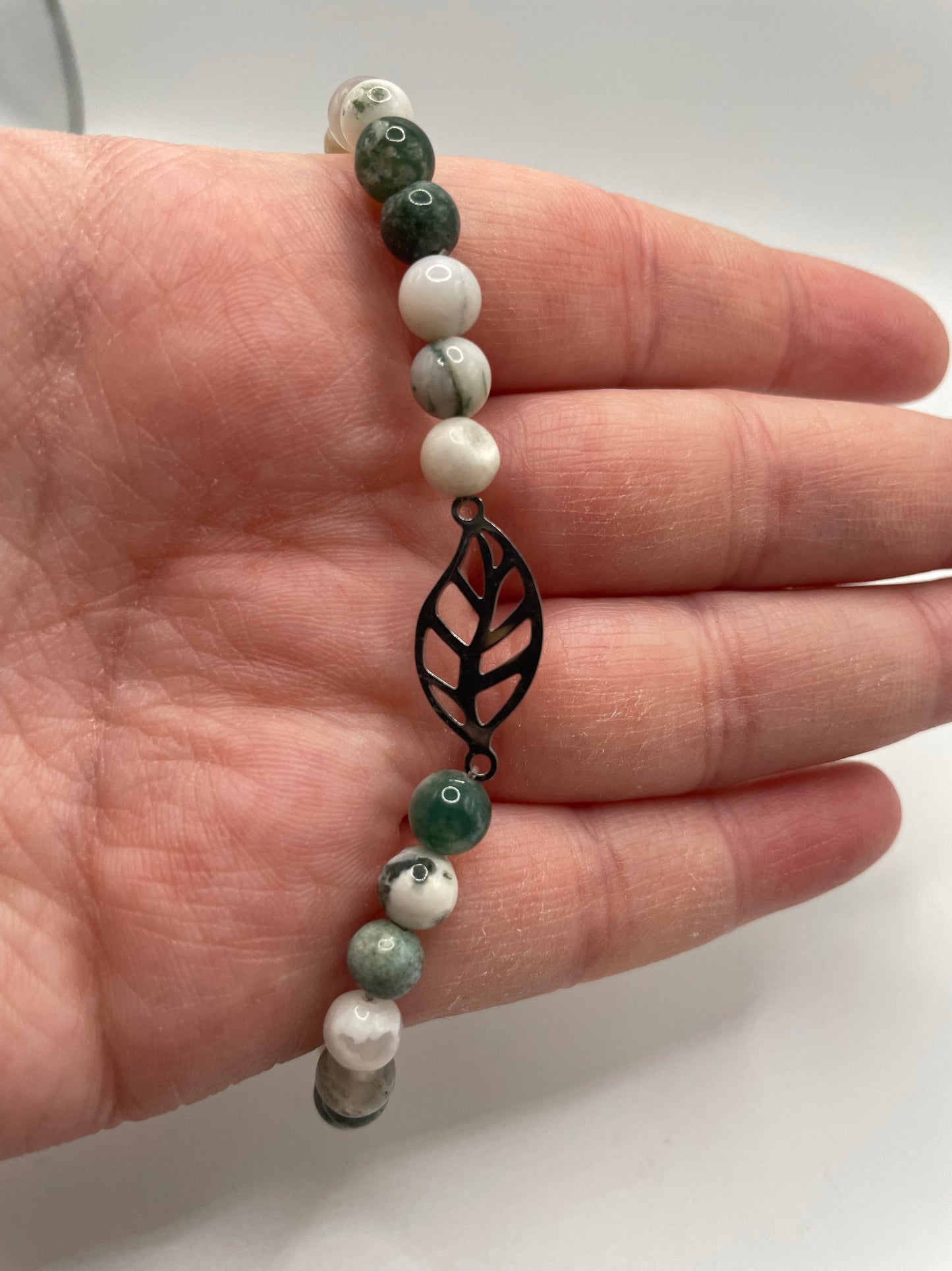 Green Agate Beaded Bracelet with Leaf Charm