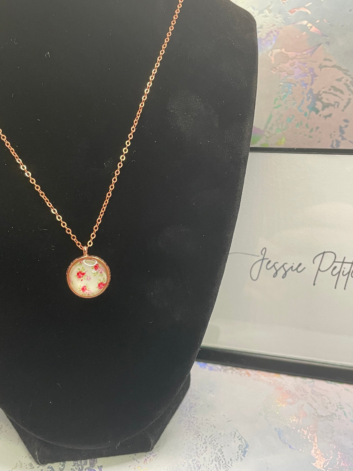 Roses in Small Cabochon Necklace - 21''Nickel Free