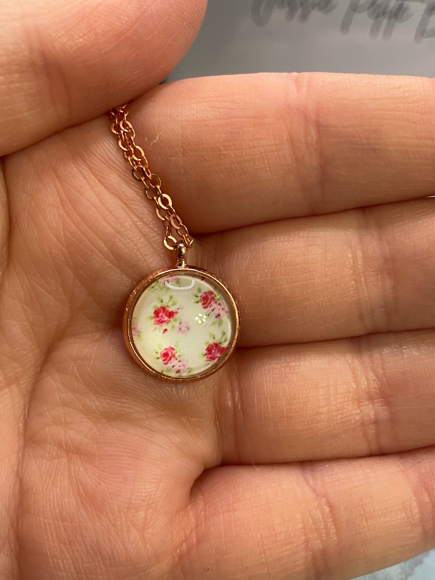 Roses in Small Cabochon Necklace - 21''Nickel Free