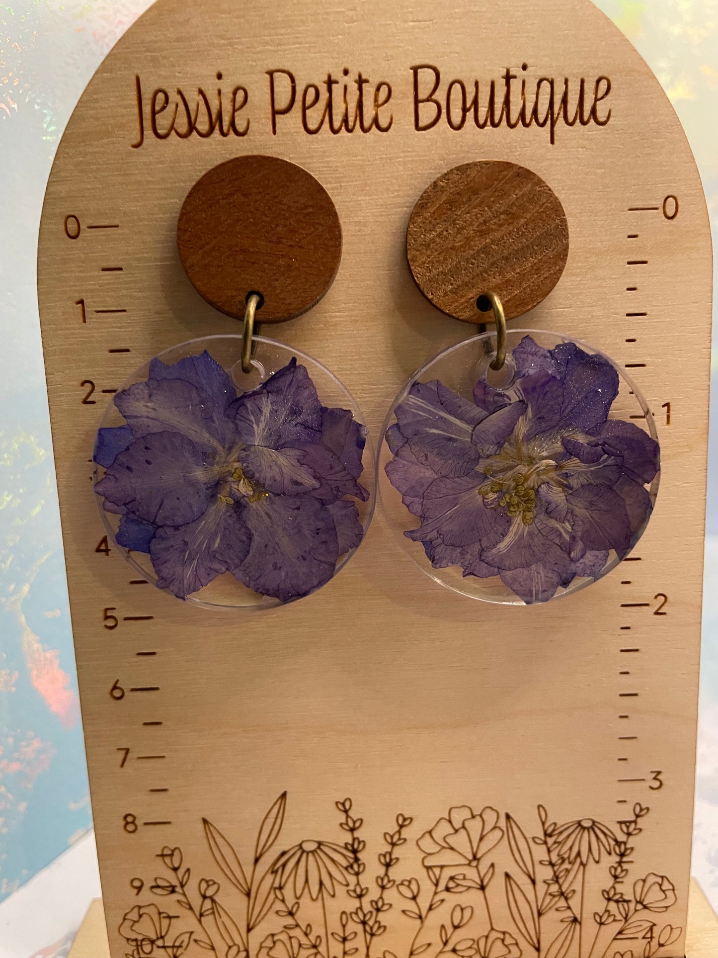 Boucles d'oreilles rondes fleur mauve - SANS NICKEL