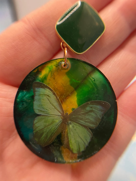 Green Butterfly Round Earrings-NICKEL FREE