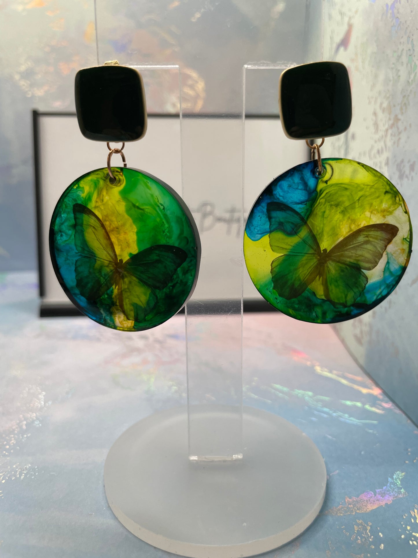 Green Butterfly Round Earrings-NICKEL FREE