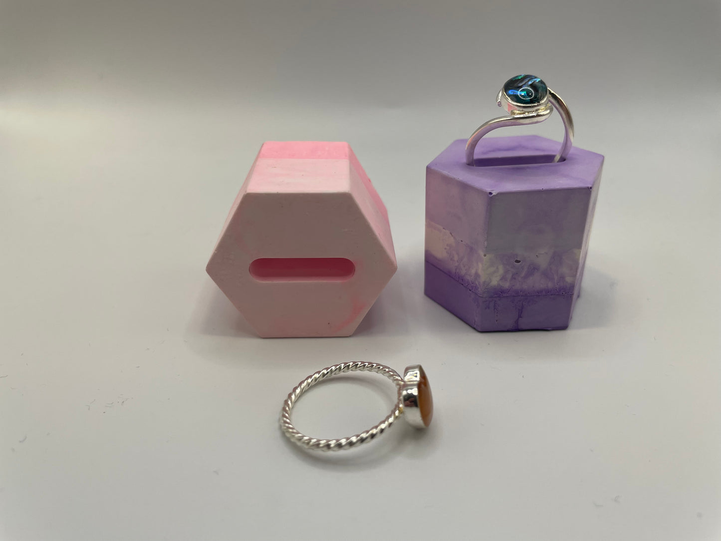 Hexagon Eco-Resin Ring Holder