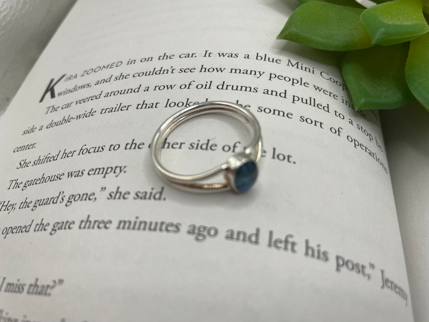 Oval Blue Shell Double Band Ring-Size 11US