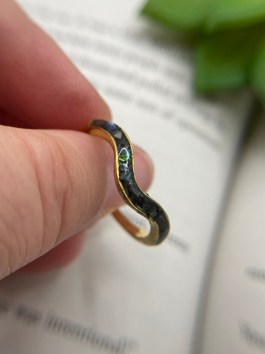 Gold Wave Shell Band Ring-Size 11US