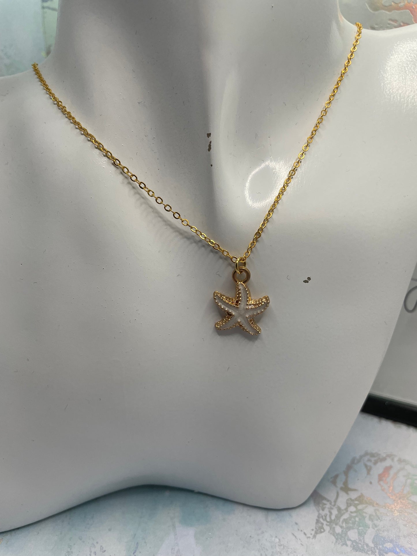 White Enamel Starfish 19'' Gold Chain -Nickel Free