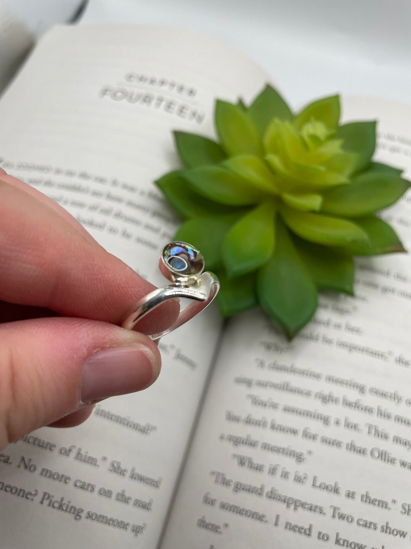 Abalone Shell Crown Ring-Size 9US