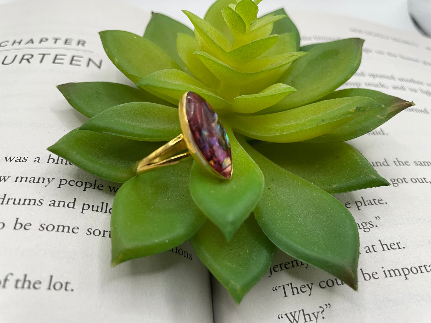 Red Shell Marquise Gold Ring- Size 9 ½ US