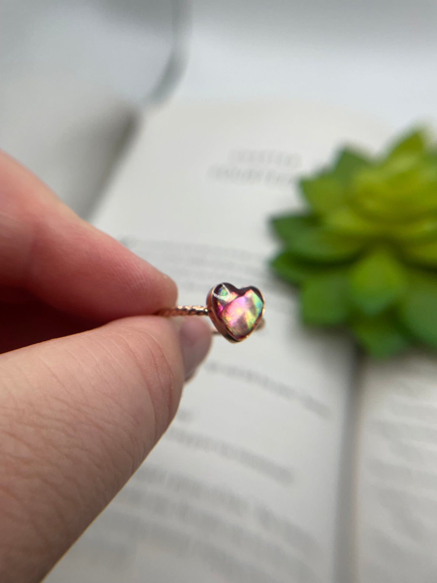 Heart Shell Rose Gold Ring- Size 9US