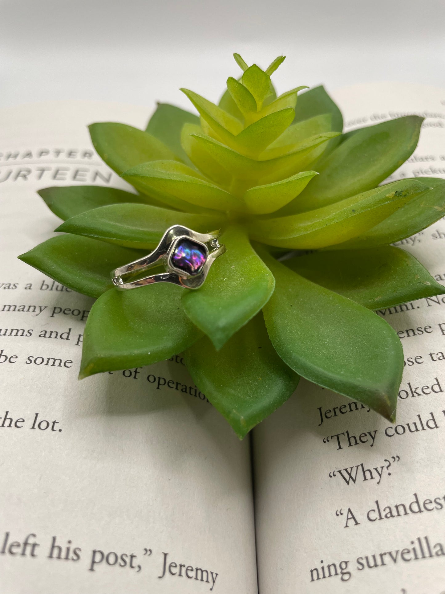 Cushion Purple Shell Ring-Size 9US