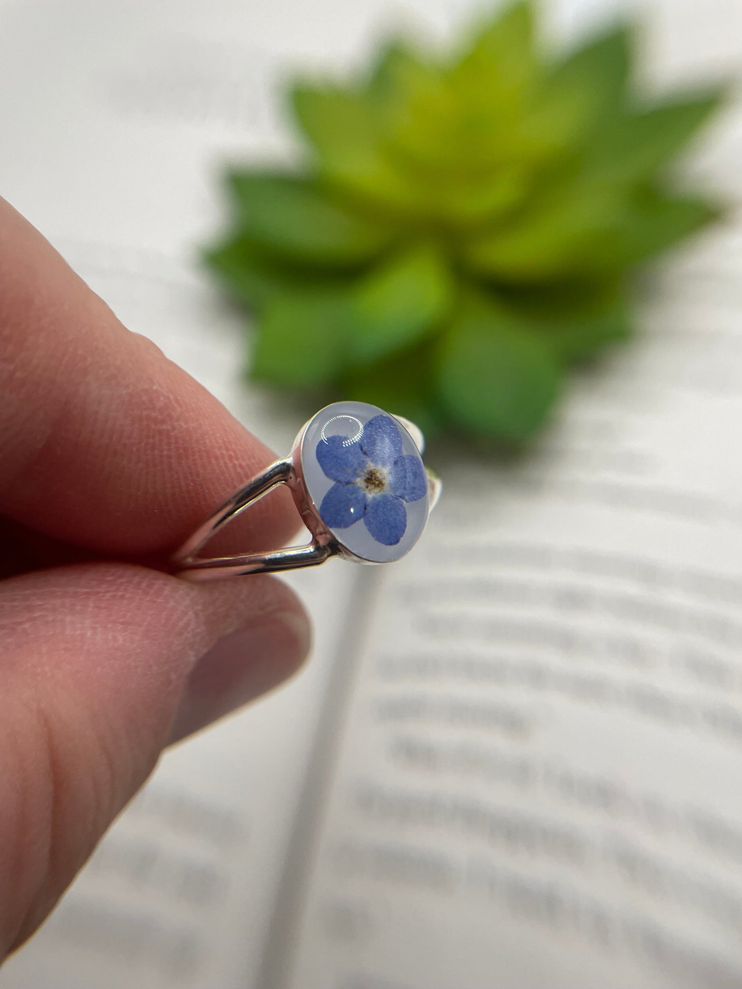Forget-Me-Not Oval Silver Ring-Size 9US