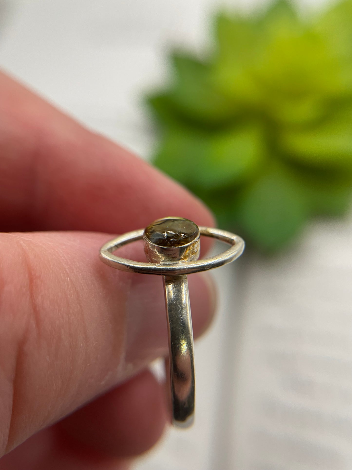 Round Shell Halo Ring- Size 8US